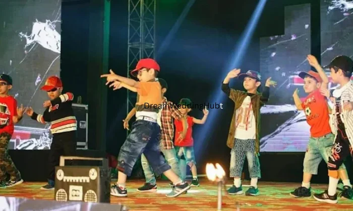 Glorious Dance class